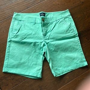 American Eagle Bermuda shorts, teal, size 10
